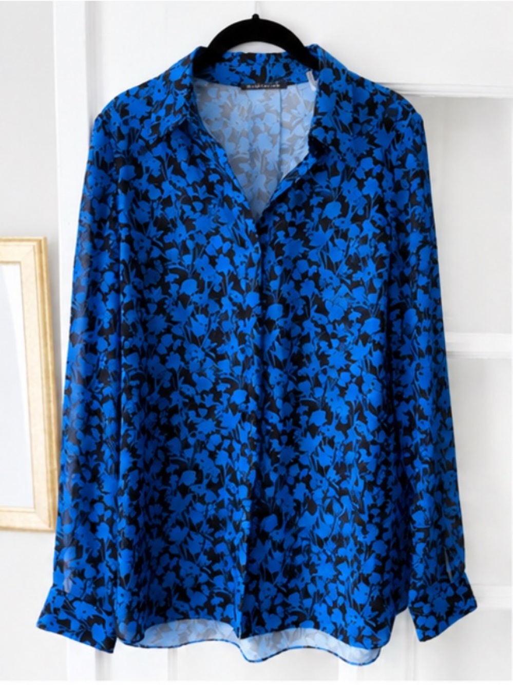 Elie Tahari Blue Black Floral Sheer Button Down Blouse